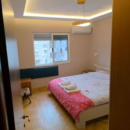 Myslym Shyri Lovely Top Apartment Tirana Kültér fotó