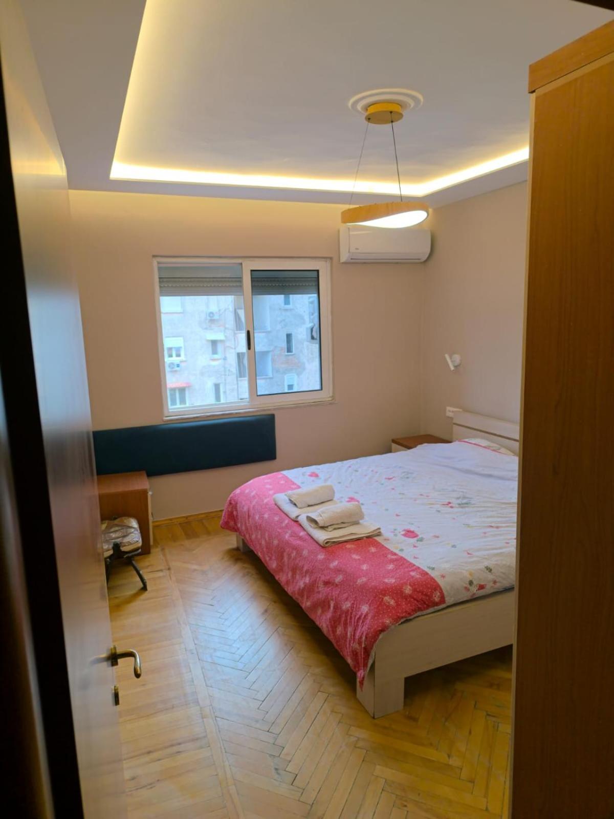 Myslym Shyri Lovely Top Apartment Tirana Kültér fotó